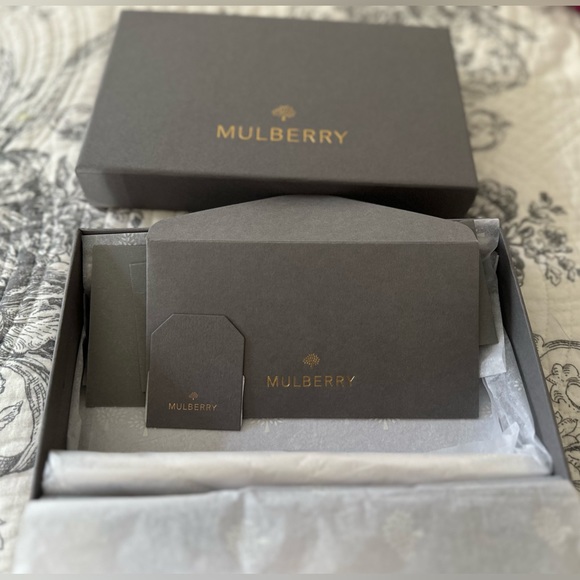 Pre-loved Mulberry Continental long wallet in hot pink - Picture 12 of 13